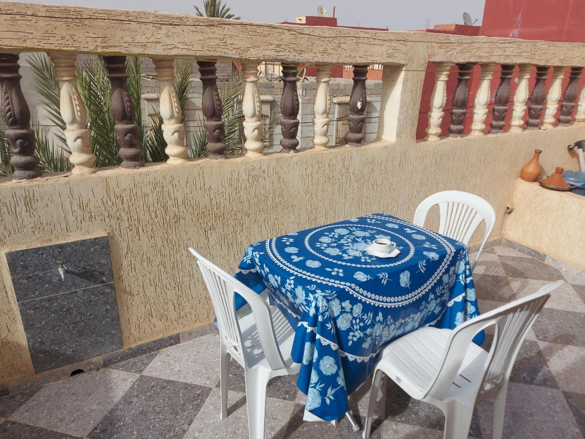 Chambre Chez L'Habitant Avec Famille Agadir Exteriör bild